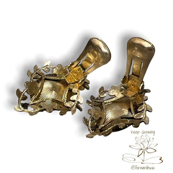 Vintage Antique-Style Clip-On Earrings - Exquisite Condition - Picture 6 of 9